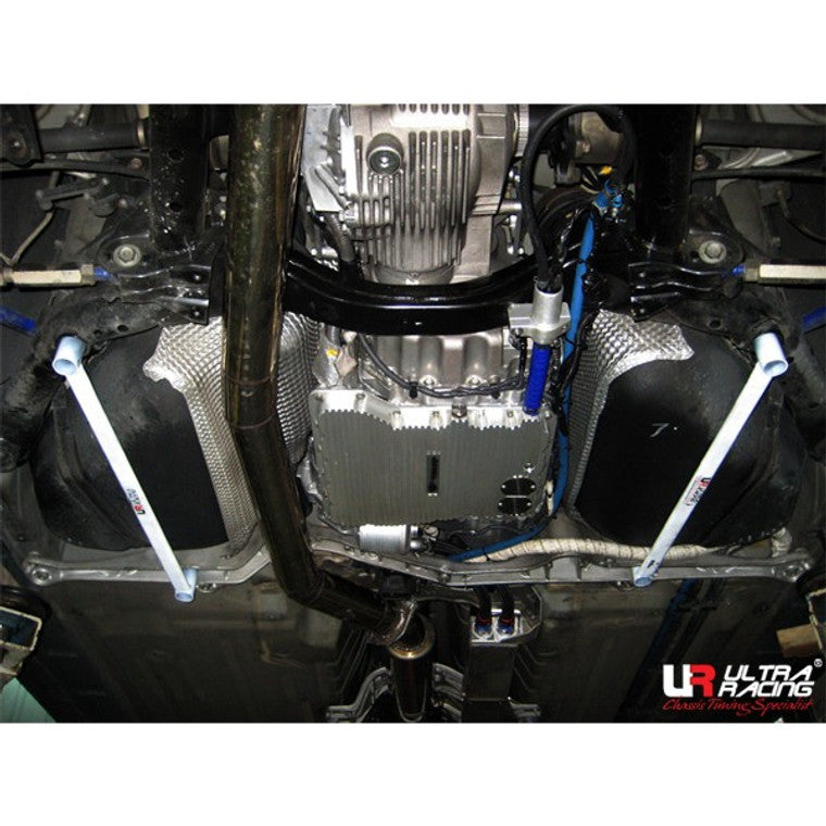 Ultra Racing - 4pt Rear Lower Brace - NISSAN GTR (R35) 2008-2020 - UR-RL4-974P