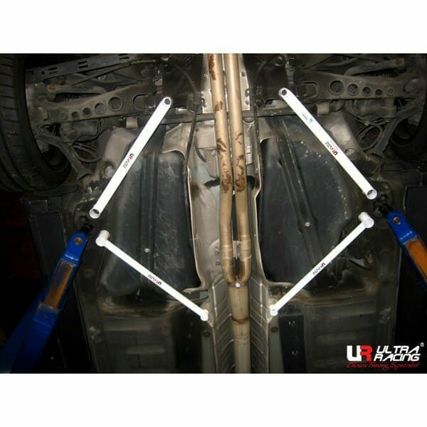 Ultra Racing - 8pt Rear Side Braces (PAIR) - 2004-2010 Volvo S60R -UR-RS8-484P