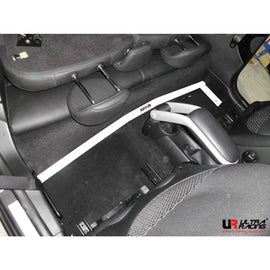 Ultra Racing - 2pt Room Brace - MINI CLUBMAN (R55) 2008-2014 - UR-RO2-1646