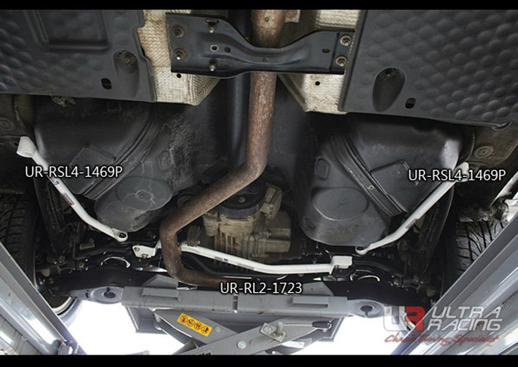 Ultra Racing - 4pt Rear Side Braces (PAIR) - Audi Q / QS - UR-RS4-1469P