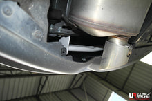 Load image into Gallery viewer, Ultra Racing - 2pt Rear Torsion Brace - HONDA HR-V (RU) 2016-2020 - UR-RT2-3285
