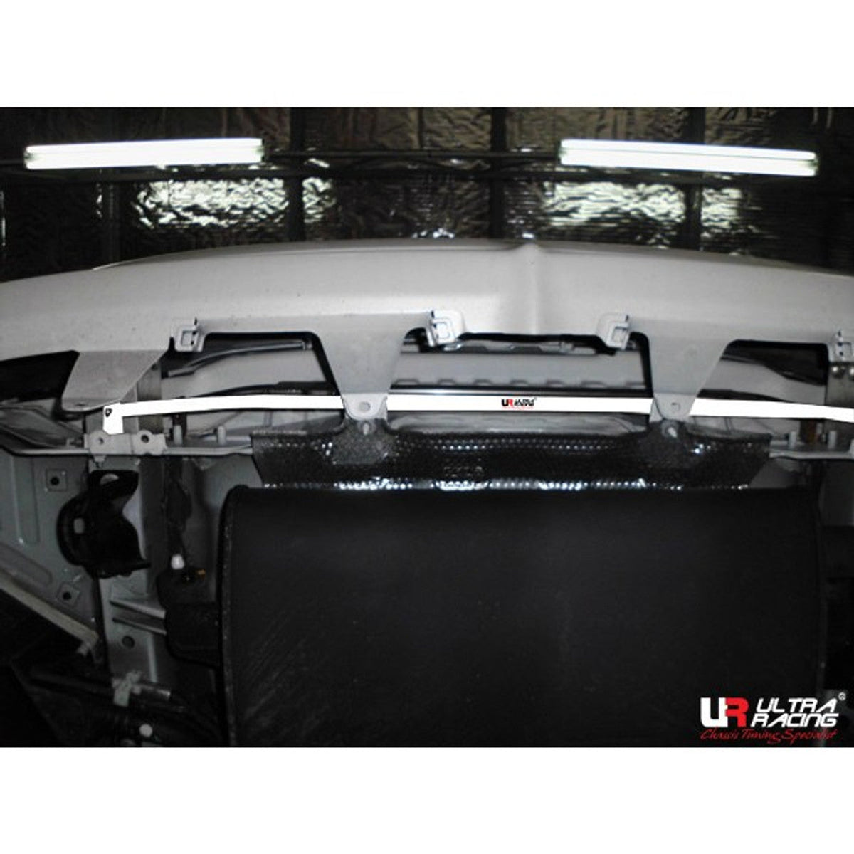 Ultra Racing - 4pt Rear Torsion Braces - 2011-2017 Lexus CT200H - UR-RT4-1632