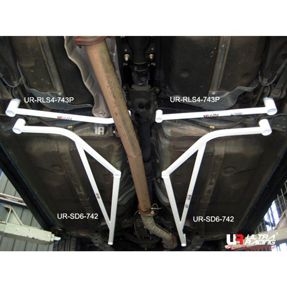 Ultra Racing - 6pt Side Braces - SUBARU WRX STI (GD/GG) 2002-2007 - UR-SD6-742P