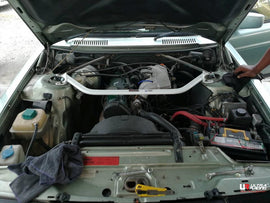 Ultra Racing - 2pt Front Strut Tower Brace - 1983 - 1993 Volvo 240 - UR-TW2-232