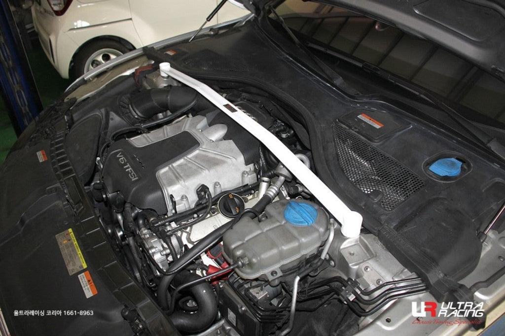 Ultra Racing - 2pt Front Strut Tower Brace - Audi A6 / S6 - UR-TW2-3696