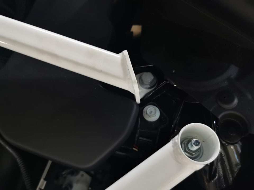 Ultra Racing - 4pt Front Strut Tower Brace - BMW Z4 (G29) 2019-2022 - UR-TW4-4227