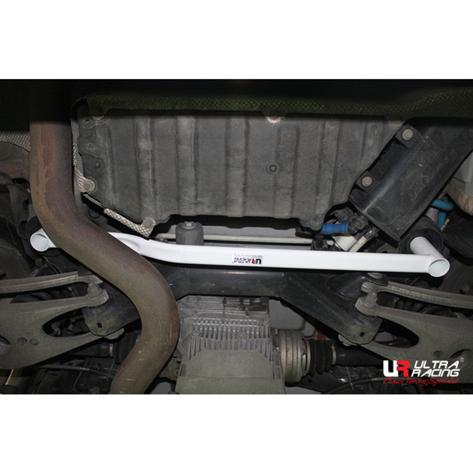 Ultra Racing - 2pt Rear Lower Brace - BMW 1 SERIES M (E82) 3.0TT 2004-2013 - UR-RL2-2114