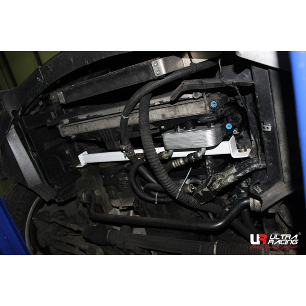 Ultra Racing - 2pt Front Lower Brace - BMW Z4 (E85/E86) 2002-2008 - UR-LA2-2538