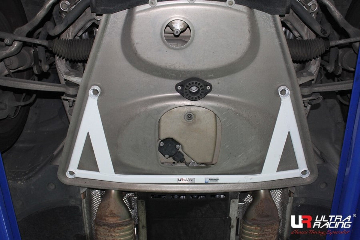 Ultra Racing - 4pt Front Lower Brace - BMW 3 SERIES M3 (E92 COUPE) 2006-2013 - UR-LA4-2759