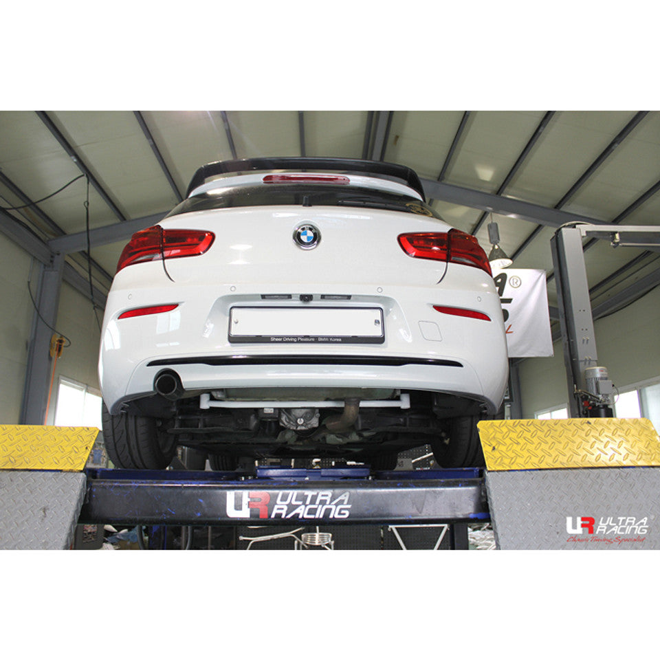 Ultra Racing - 2pt Rear Lower Brace - BMW 4 SERIES (F32 COUPE) 2014-2019 - UR-RL2-3289