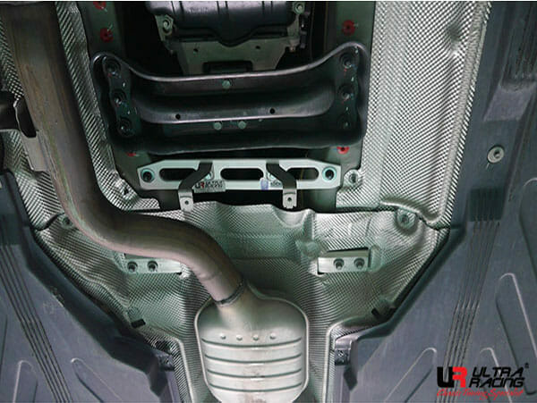 Ultra Racing - 2pt Middle Lower Brace - MERCEDES-BENZ C-CLASS (W205) 2015-2019 - UR-ML2-3419
