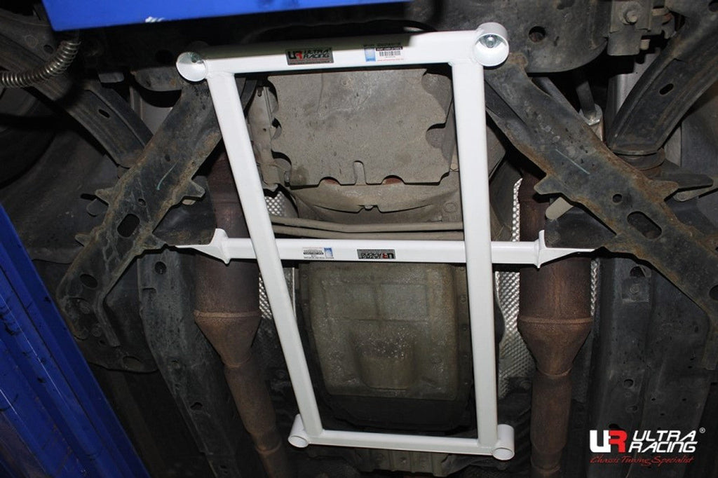 Ultra Racing - 4pt Front Lower Brace - FORD MUSTANG (S197) 2005-2014 - UR-LA4-3124