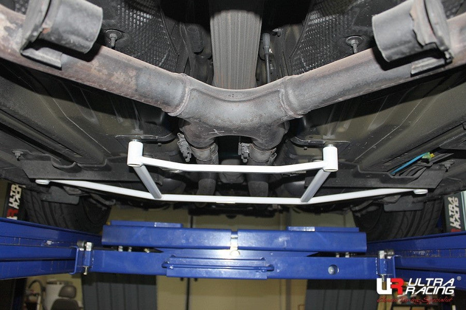 Ultra Racing - 4pt Rear Lower Brace - FORD MUSTANG (S197) 2005-2014 - UR-RL4-2414