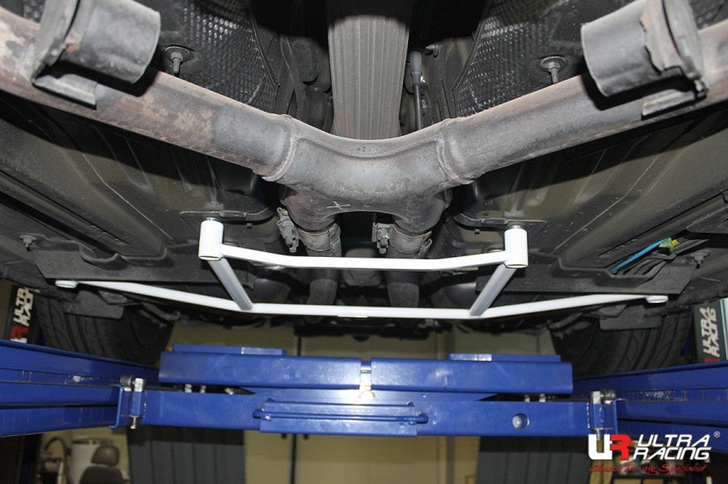Ultra Racing - 4pt Rear Lower Brace - FORD MUSTANG (S197) 2005-2014 - UR-RL4-2414