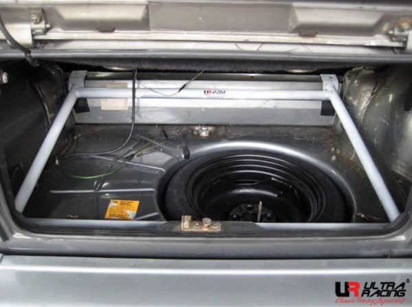 Ultra Racing - 4pt Rear Upper Strut Brace - 1974-1983 Volkswagen Golf - UR-RE4-978